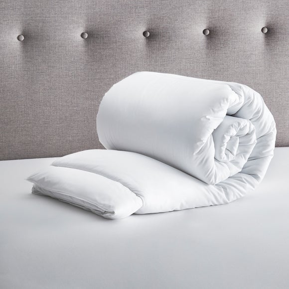 Fogarty Duo 4.5 + 10.5 Tog All Seasons Duvet - image 1