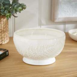 Churchgate Tobacco Flower & Vanilla Round Multi Wick Candle - thumbnail 2