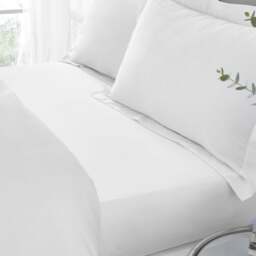 Hotel 230 Thread Count 100% Cotton Sateen Fitted Sheet - thumbnail 1