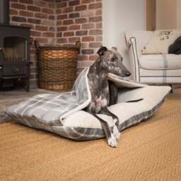 Lords and Labradors Balmoral Tweed Sleepy Burrow Dog Bed - thumbnail 1