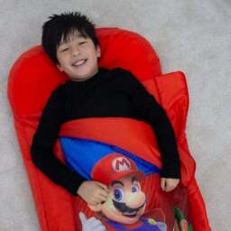 Nintendo Super Mario Inflatable Ready Bed - thumbnail 4