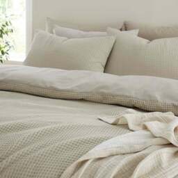 Ashton Waffle 100% Cotton Duvet Cover & Pillowcase Set - thumbnail 4