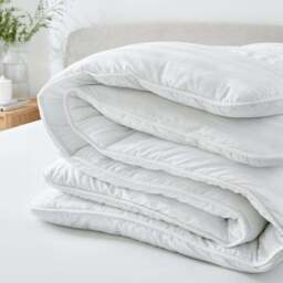 Hotel Luxury Cotton Anti Allergy 10.5 Tog Duvet - thumbnail 3