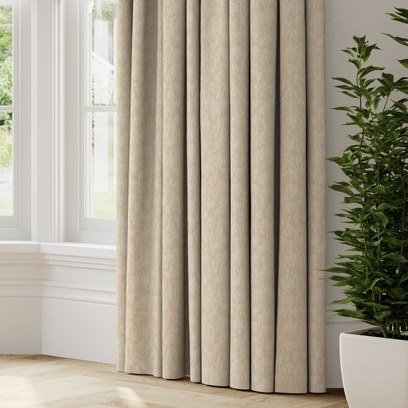 Claredon Made to Measure Curtains - image 1