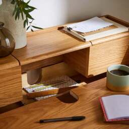 Knowle Compact Pull Out Oak Desk - thumbnail 6