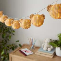 Teddy Rattan 8 LED String Lights