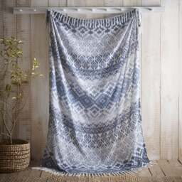 Dreams n Drapes Sakari Bedspread - thumbnail 1
