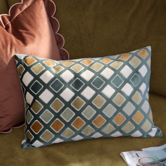 Furn. Metro Diamond Velvet Rectangle Cushion - image 1
