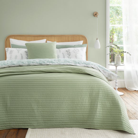 Bianca Quilted Lines Bedspread - image 1