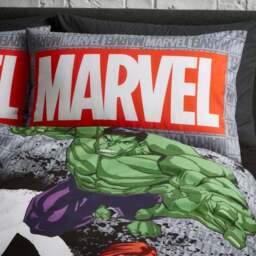 Marvel Avengers Duvet Cover & Pillowcase Set - thumbnail 3