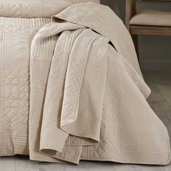 Catherine Lansfield Folkstone Geo Bedspread - image 1