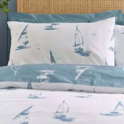 Catherine Lansfield Salcombe Boats Polycotton Duvet Cover & Pillowcase Set - thumbnail 2