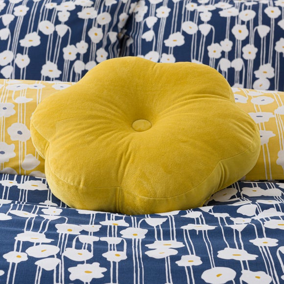 Flower Velvet Cushion - image 1