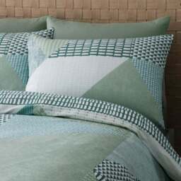 Catherine Lansfield Larsson Geo Reversible Duvet Cover and Pillowcase Set - thumbnail 2