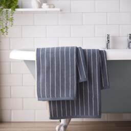 Narrow Stripe Yarn Dye Cotton Towel - thumbnail 1