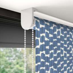Eades All Over Print Daylight Made to Measure Roller Blind - thumbnail 4