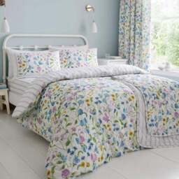 Dreams N Drapes Sweetpea Floral 100% Cotton Fitted Sheet - thumbnail 3