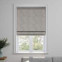 Blickling Made to Measure Roman Blind - thumbnail 3