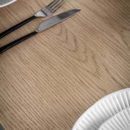 Cedar and Sage Avesta 6 Seater Dining Table - thumbnail 3