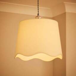 Scalloped Edge Lamp Shade - thumbnail 2