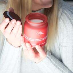 Meg Hawkins The Rainforest Hummingbird Soy Candle - thumbnail 4