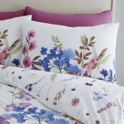 Catherine Lansfield Countryside Floral Reversible Duvet Cover & Pillowcase Set - thumbnail 2