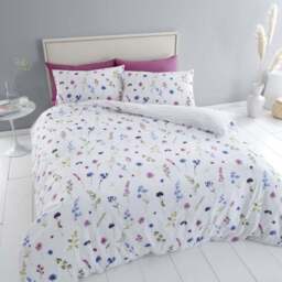 Catherine Lansfield Countryside Floral Reversible Duvet Cover & Pillowcase Set - thumbnail 3