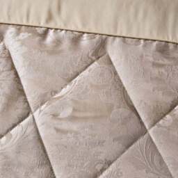 Catherine Lansfield Damask Jacquard Bedspread - thumbnail 3