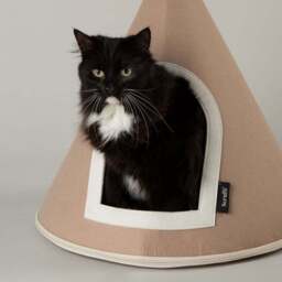 Scruffs Stockholm Felt Cone Cat Bed - thumbnail 4