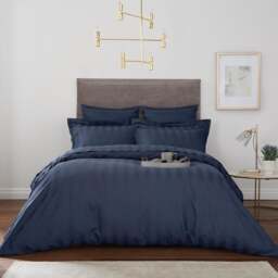 Hotel Stripe 230 Thread Count 100% Cotton Duvet Cover - thumbnail 1