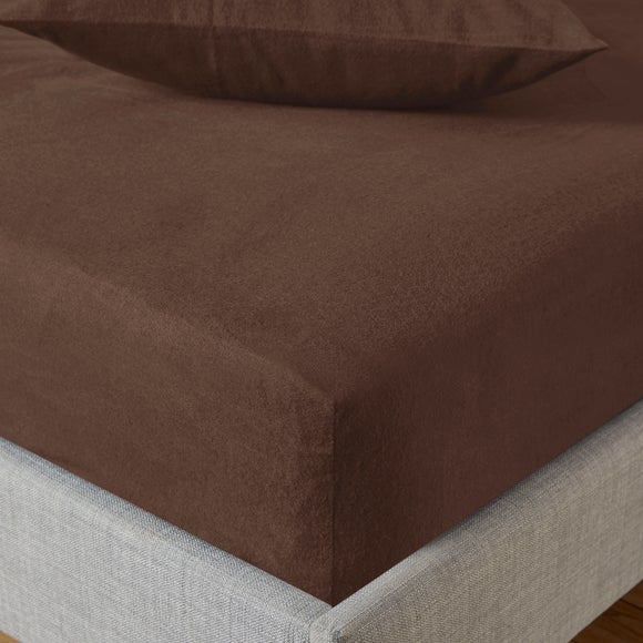 Soft & Cosy Luxury Brushed Cotton Fitted Sheet - image 1