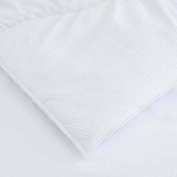 Fogarty Light & Lofty Warm Waffle 10.5 Tog Duvet - thumbnail 3