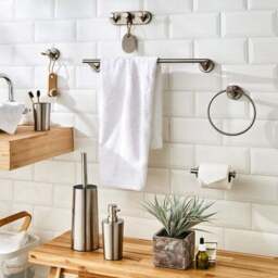 Lincoln Toilet Roll Holder - thumbnail 4