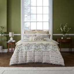 Dorma Soft Scalloped Bedspread - thumbnail 3