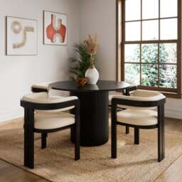 Amari 4 Seater Round Dining Table, Oak
