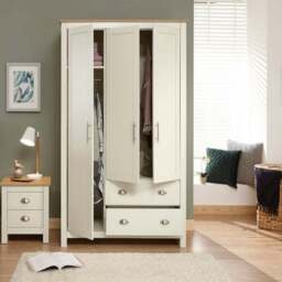 Lancaster Triple Wardrobe - thumbnail 2