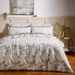Seronera Safari Natural Duvet Cover and Pillowcase Set - thumbnail 1