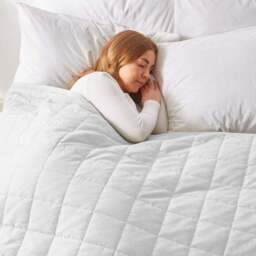 Soft & Cooling Blanket - thumbnail 4
