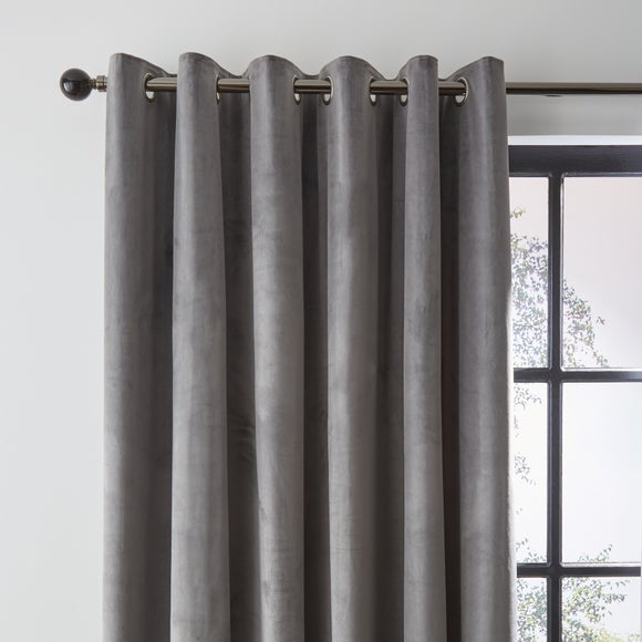 Luxe Velour Eyelet Curtains (Blackout Available) - image 1