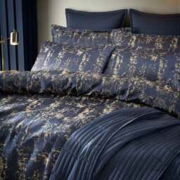 Mineral Abstract Duvet Cover and Pillowcase Set - thumbnail 3