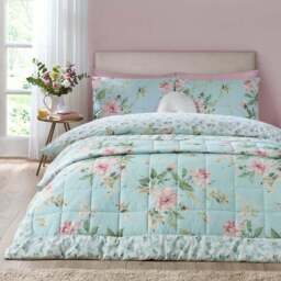 Catherine Lansfield Avebury Floral Bedspread - thumbnail 3