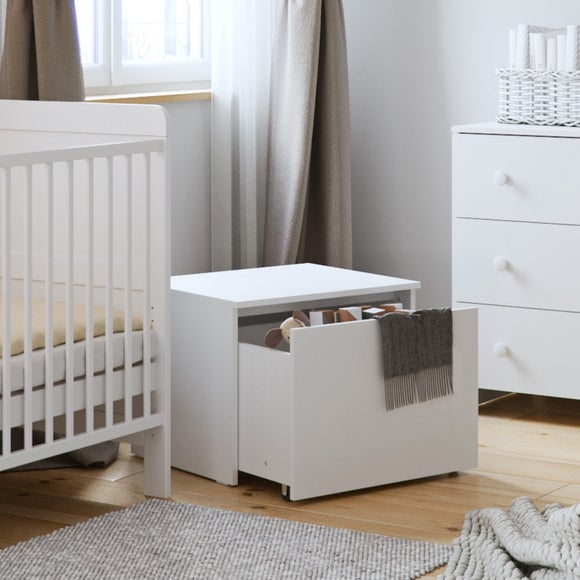 Little Acorns Toy Box - image 1