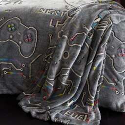 Catherine Lansfield Game Over Fleece Throw Blanket 130cm x 170cm