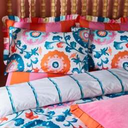 Sophie Robinson Beldi Floral 100% Cotton Duvet Cover & Pillowcase Set - thumbnail 2
