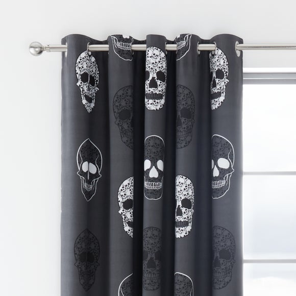 Catherine Lansfield Reversible Skulls Eyelet Curtains - image 1