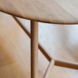 Hinton 6 Seater Oval Dining Table - thumbnail 2