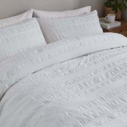 Woven Brixham Seersucker Cotton Duvet Cover & Pillowcase Set - thumbnail 4