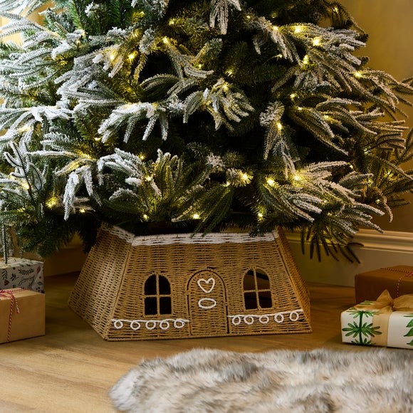 Folding Paper Rope Gingerbread House Tree Skirt