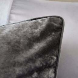 Crushed Velour Piped Pillowcase - thumbnail 2