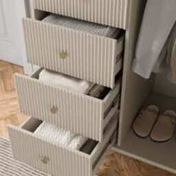 Georgi 4 Drawer Small Wardrobe - thumbnail 3